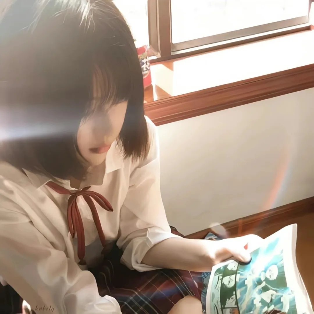 战栗幽灵 封面